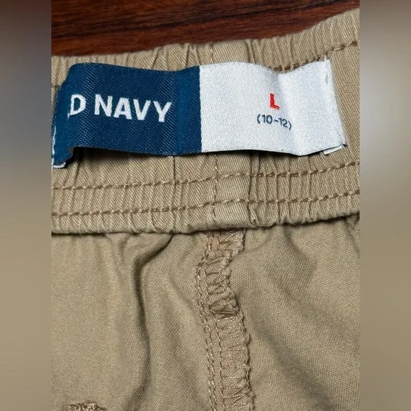 Boys Shorts Lot Size 10/12 Reebok Old Navy and Wrangler Champion bonus swimsuit - Picture 10 of 16